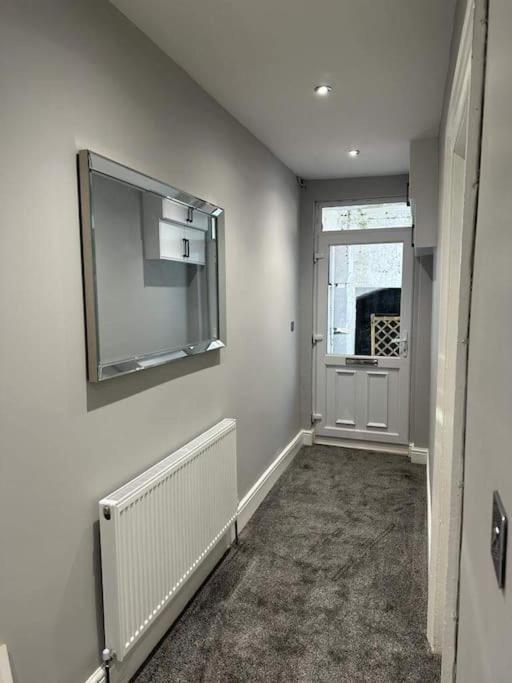 Large 1 Bedroom Flat With Private Parking Plymouth Zewnętrze zdjęcie
